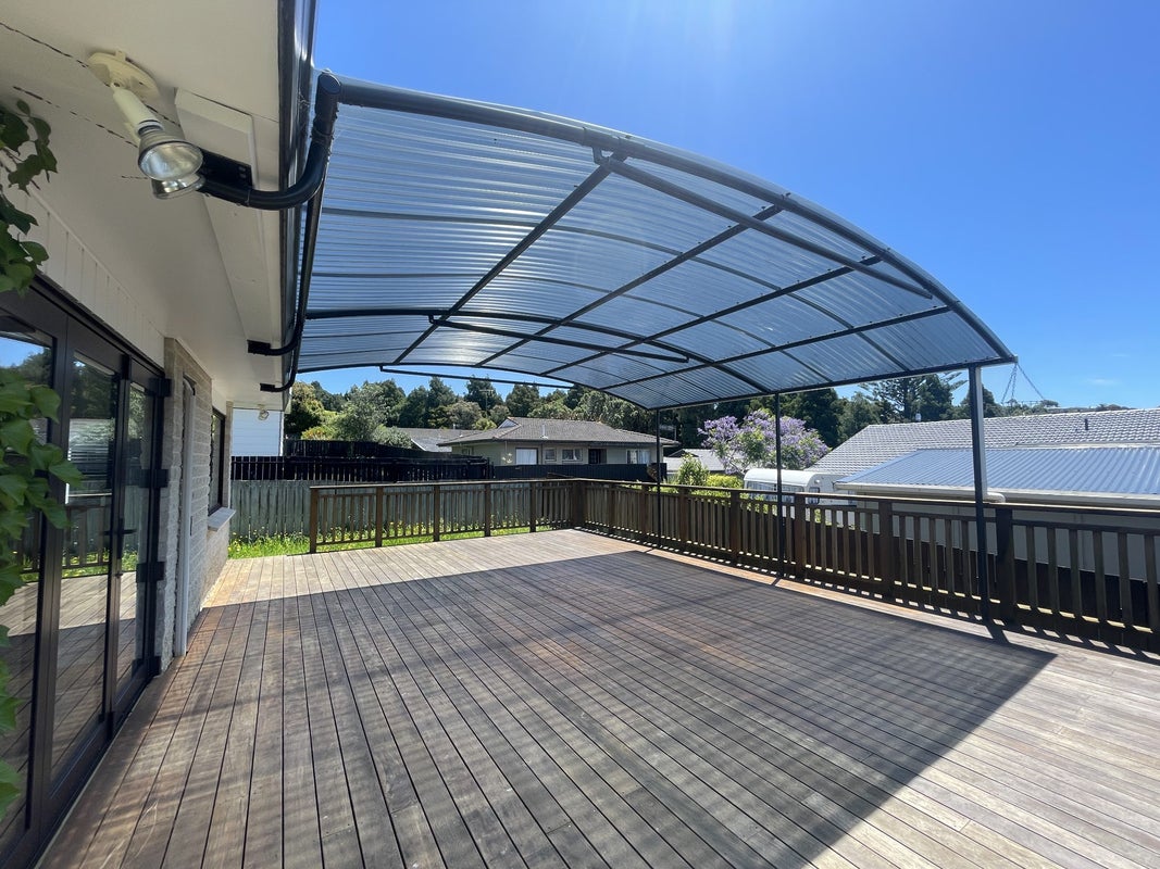 2/38A Moore Street, Hillcrest, Auckland - Carousel 1