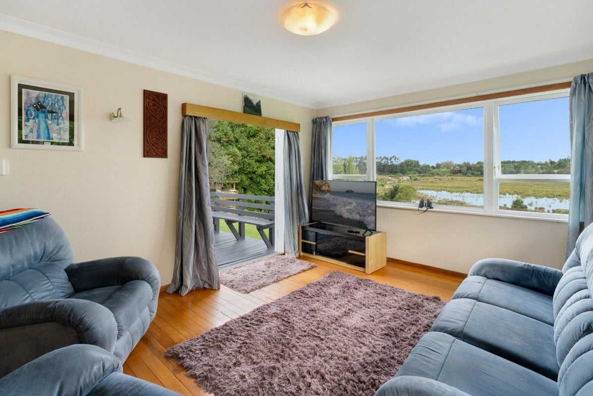 212A Plummers Point Road, Whakamarama, Whakamarama - Carousel 1