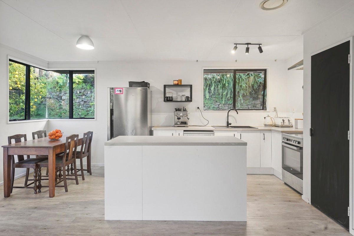 52B Langstone Street, Welcome Bay, Tauranga - Carousel 2