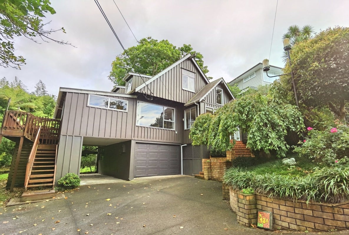 48B Endeavour Street, Blockhouse Bay, Auckland - Carousel 1
