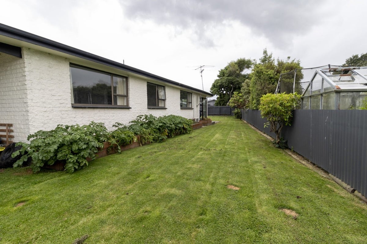 24 Paterson Street, Grasmere, Invercargill - Carousel 1