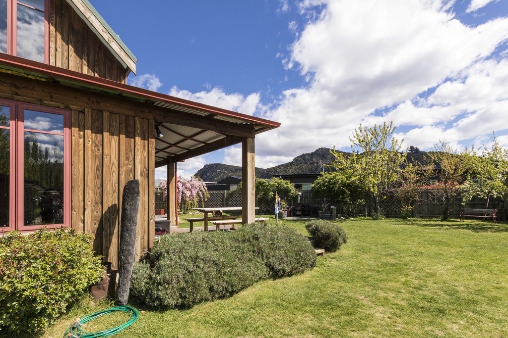 47 Lagoon Avenue, Albert Town, Wanaka - Carousel 1