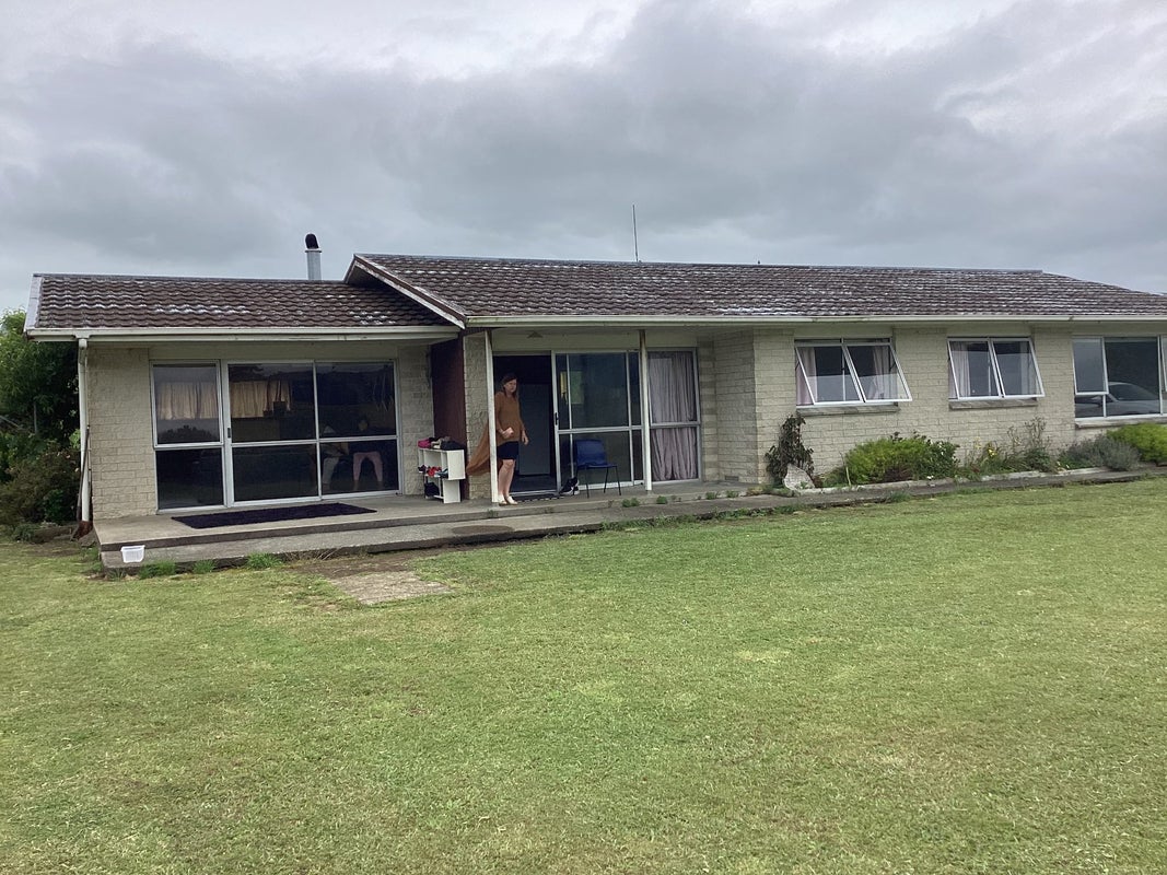 5287 Great South Road, Taupiri - Carousel 1