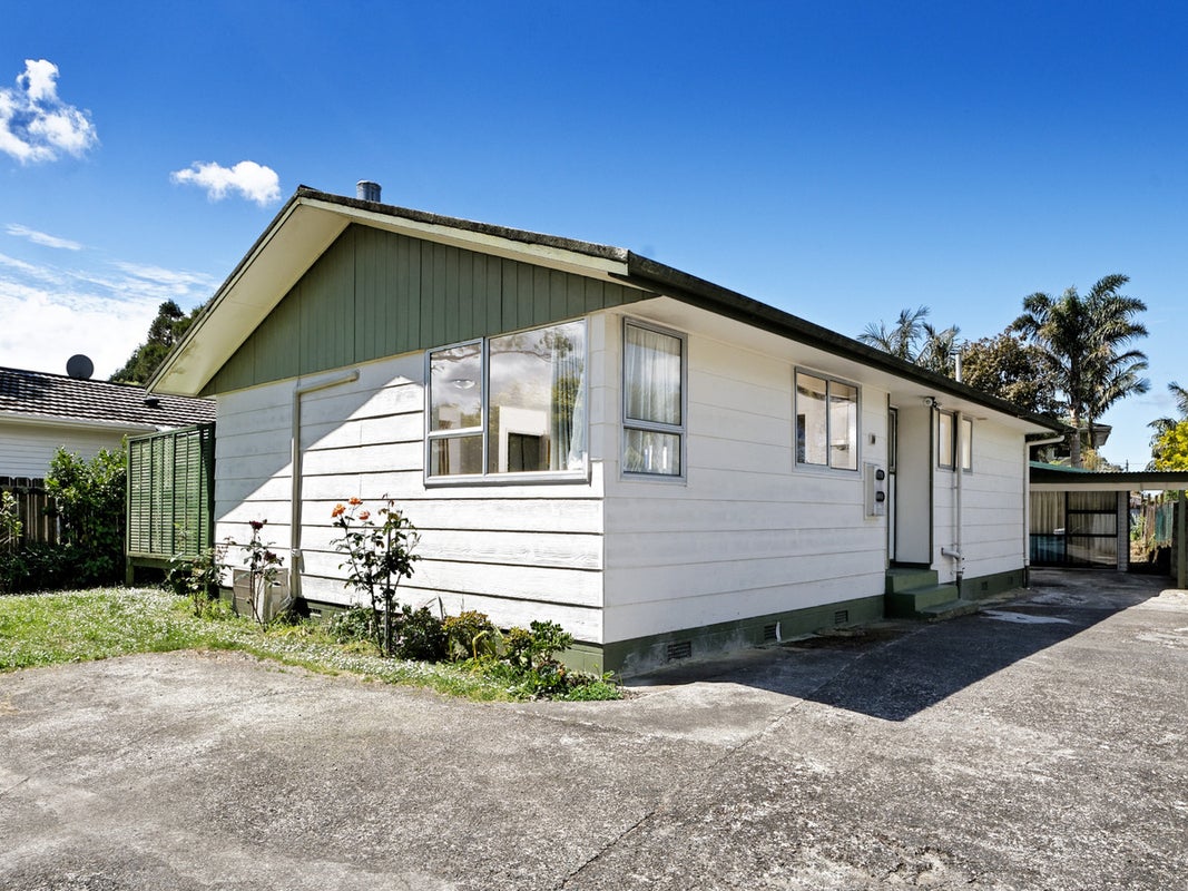 38 Tabitha Crescent, Henderson, Auckland - Carousel 2