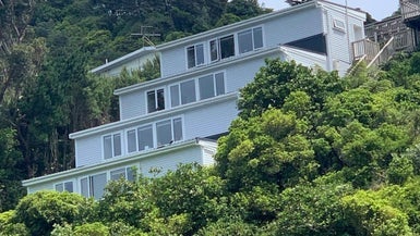 2 Huron Place, Kingston, Wellington - Carousel 1