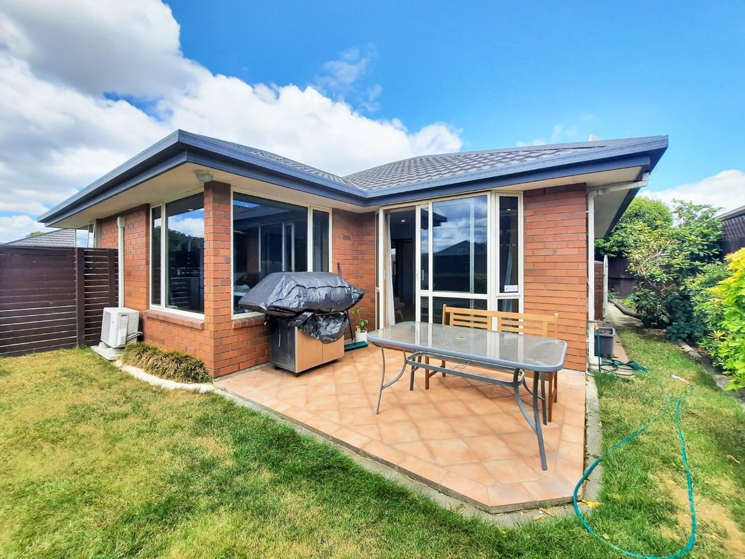 1/30 Seymour Street, Hornby, Christchurch - Carousel 10