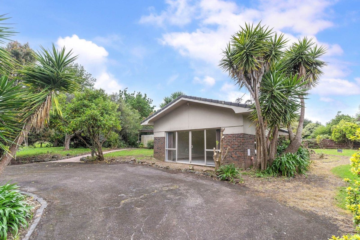 1230 Alfriston Road, Manurewa - Carousel 2