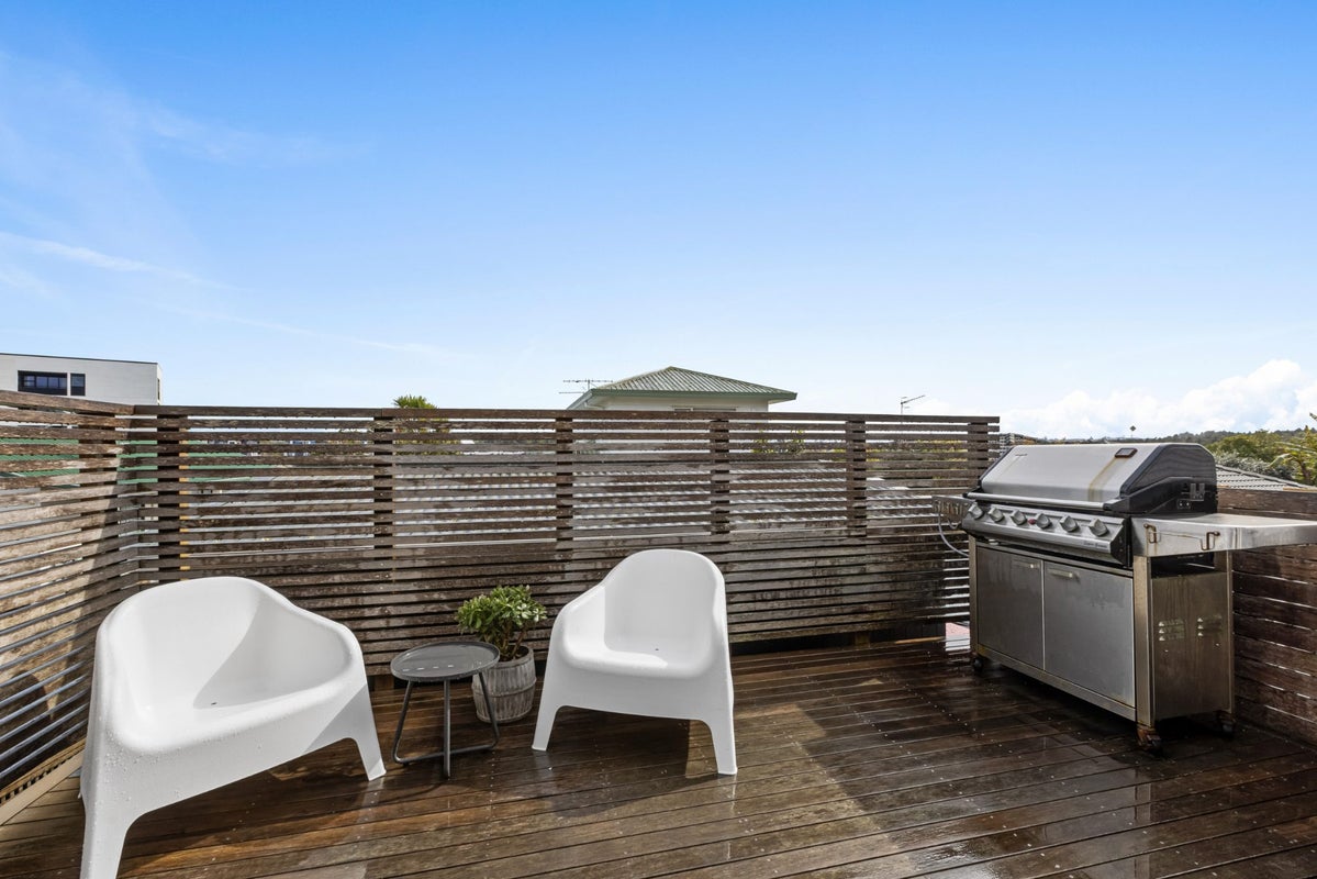 1/74 College Road, Northcote, Auckland - Carousel 13