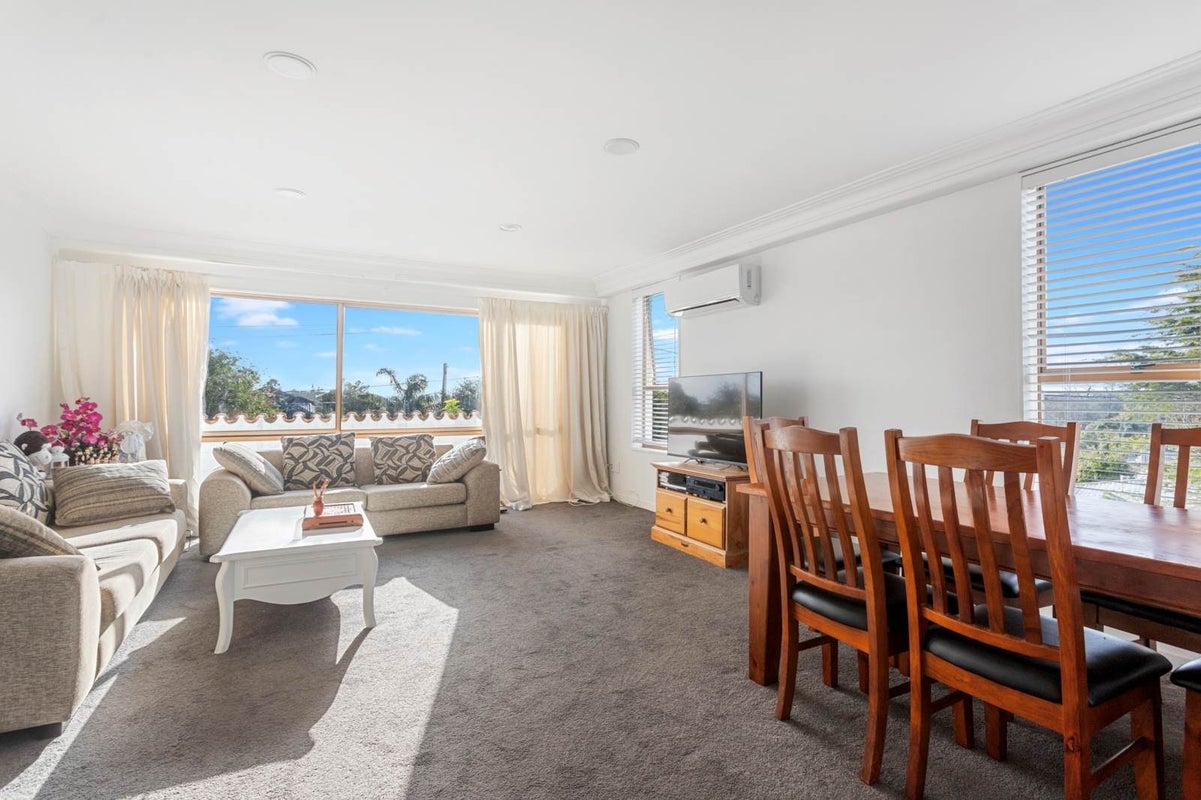 3/1 Akehurst Avenue, New Lynn, Auckland - Carousel 2