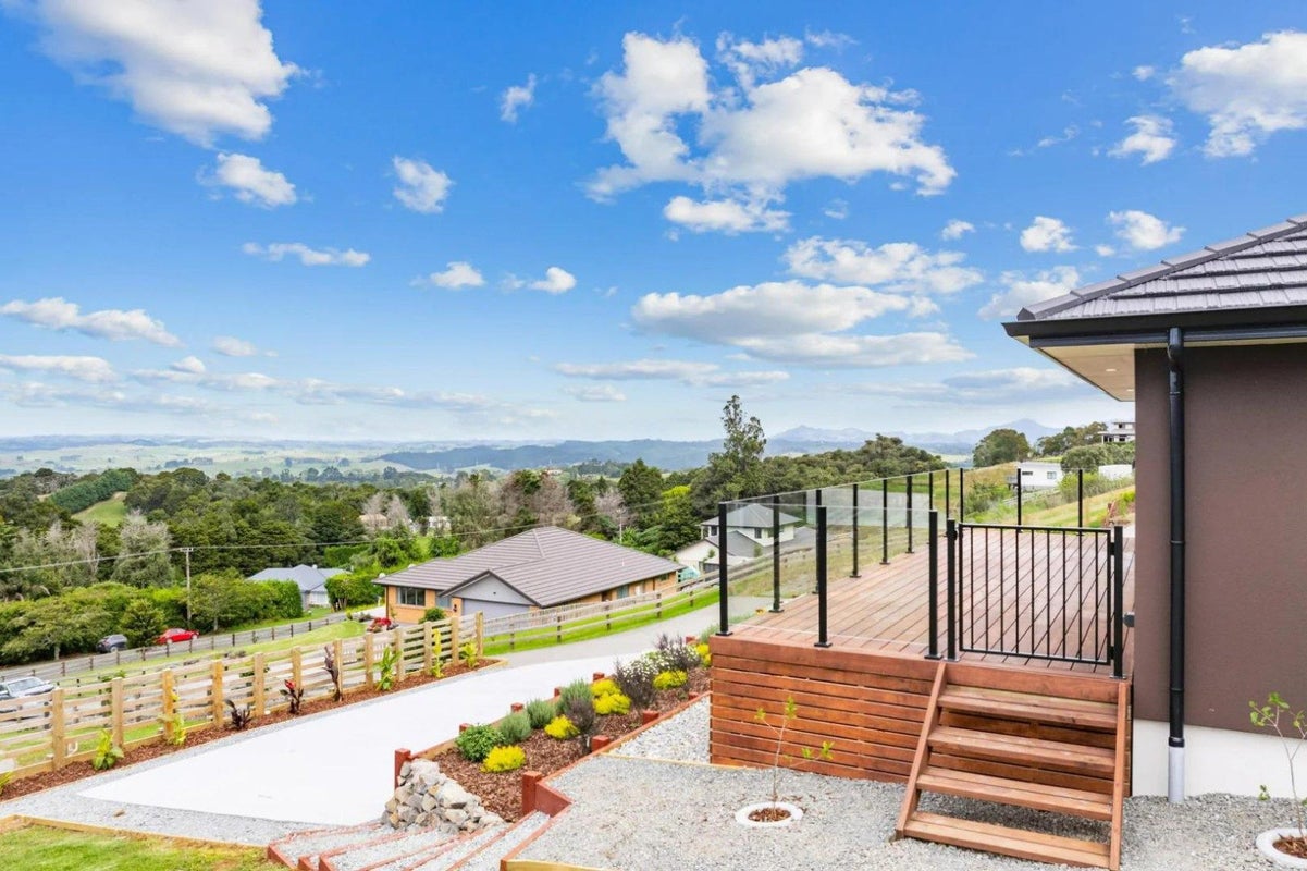 50 Hawken Road, Whangarei - Carousel 2