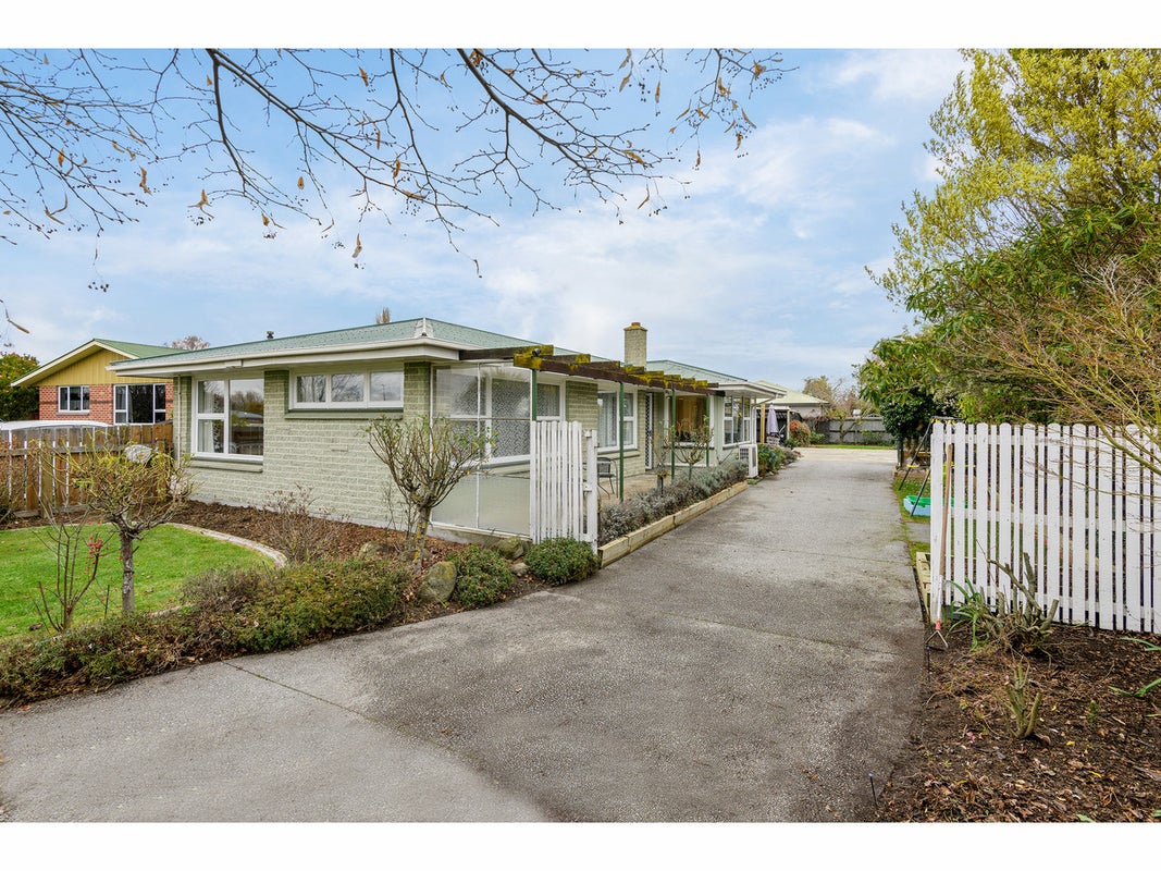 29 Grimseys Road, Redwood, Christchurch - Carousel 1