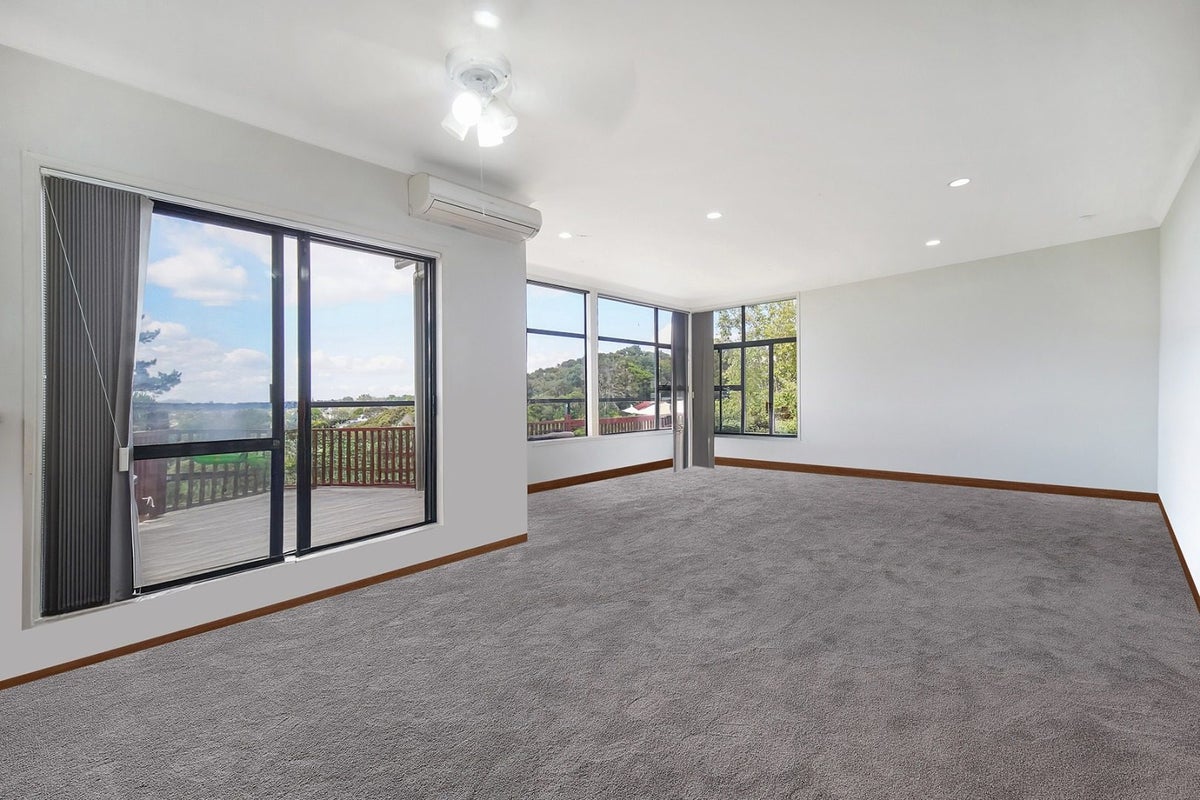 51 Sunset Road, Totara Vale, Auckland - Carousel 2