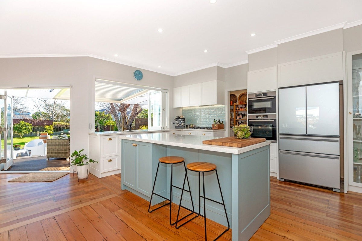 116 Whitaker Street, Whataupoko, Gisborne - Carousel 2