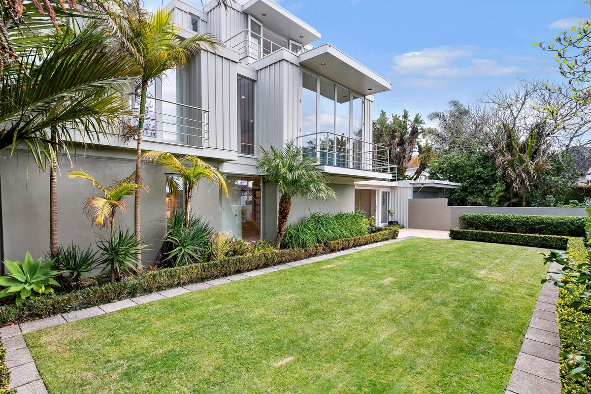 10 Fern Glen Road North, Saint Heliers, Auckland - Carousel 2