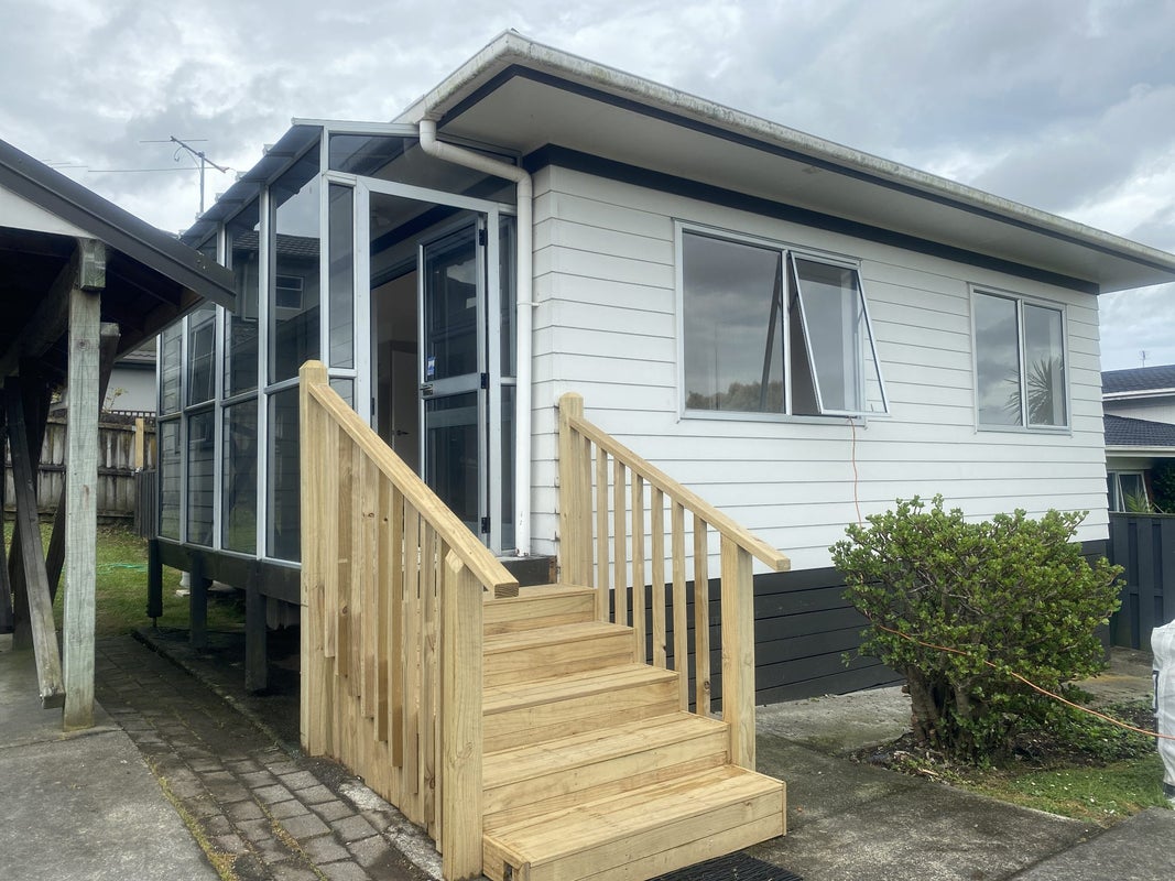 72 Kirby Street, Glendene, Auckland - Carousel 1