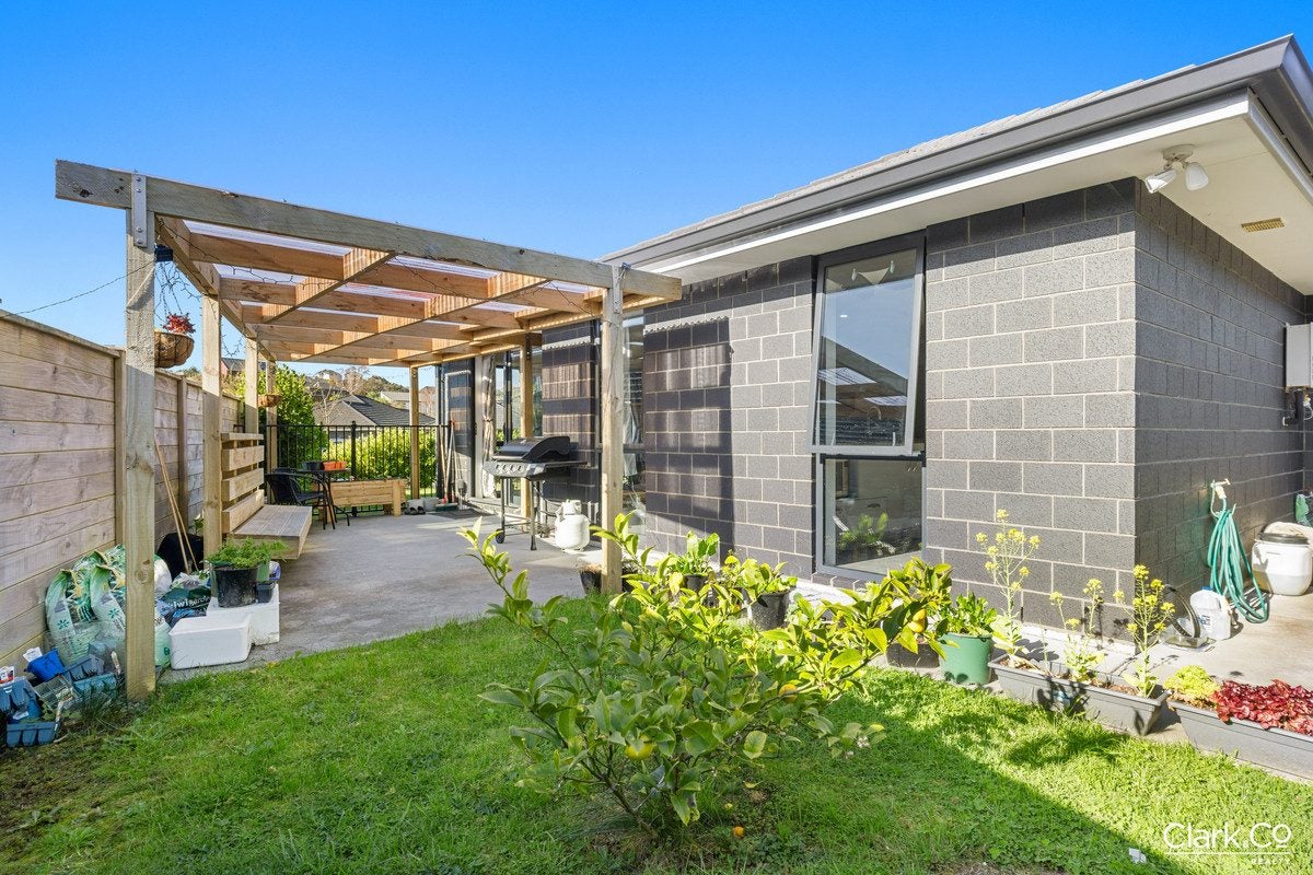 9 Tide Lane, Whitby, Porirua, Wellington - Carousel 2