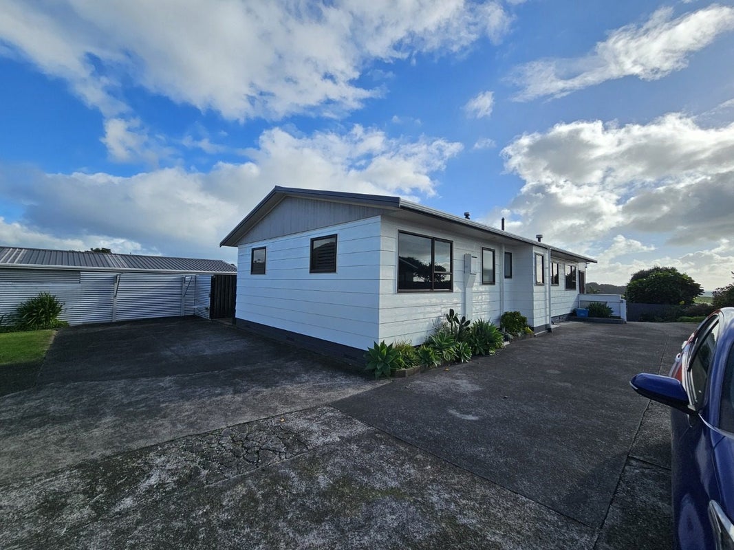 47A Glamis Avenue, Bell Block, New Plymouth - Carousel 24