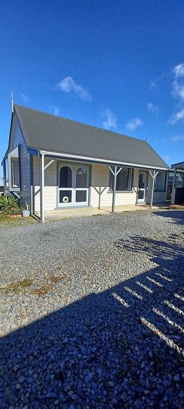 4 Earn Place, Southgate, Wellington - Carousel 1