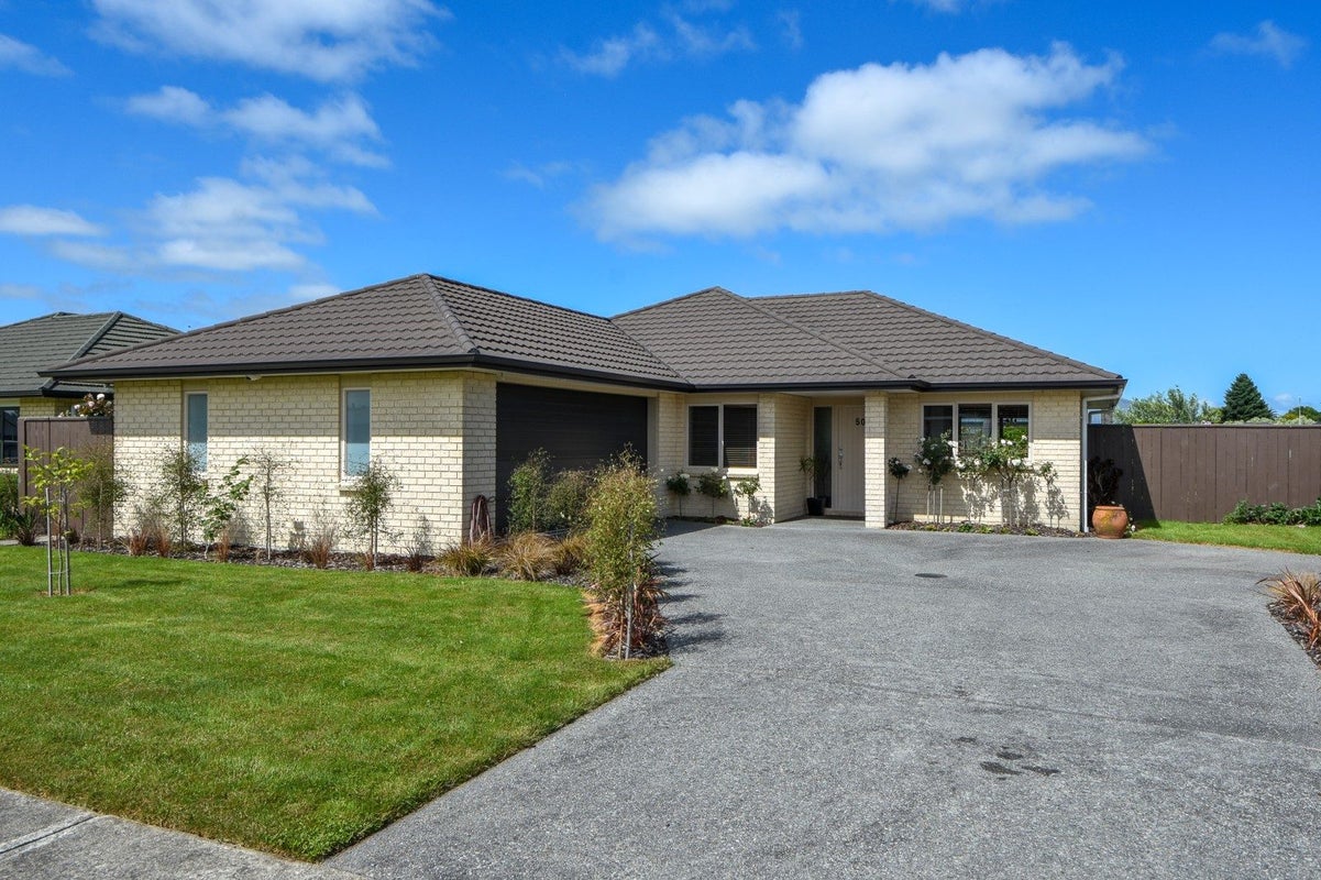 50 Armstrong Avenue, Carterton - Carousel 2