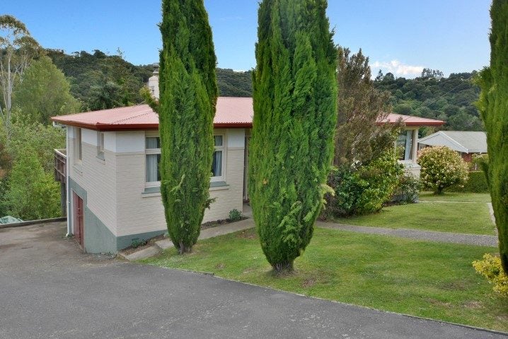 7 Martin Road, Fairfield, Dunedin - Carousel 2