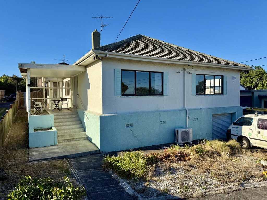 1/9 Grande Vue Road, Hillpark, Auckland - Carousel 1