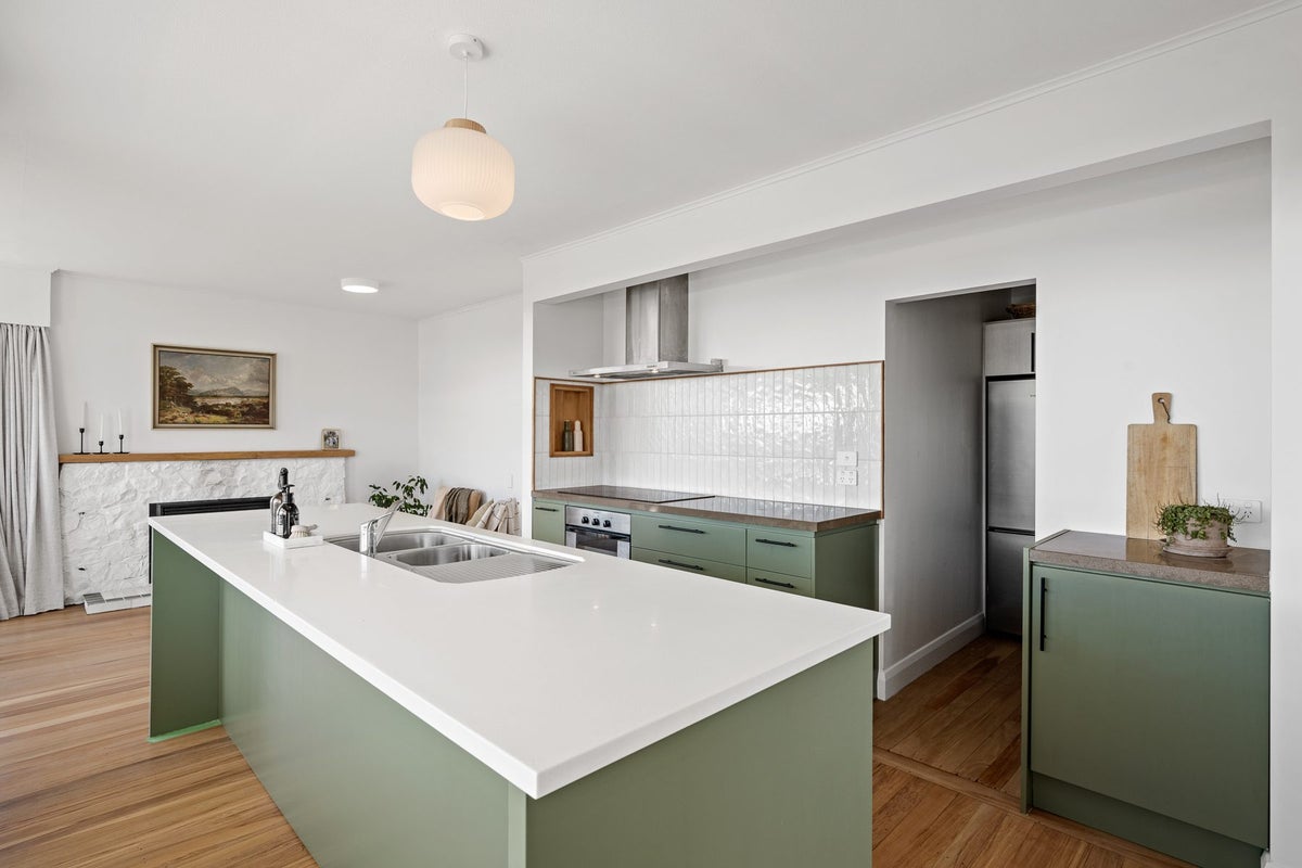 296A Scott Street, Witherlea, Blenheim - Carousel 1