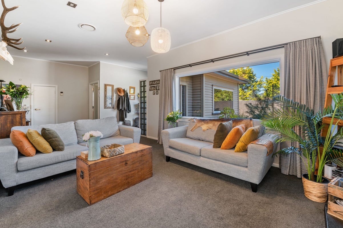3 High Street, Glenholme, Rotorua - Carousel 1