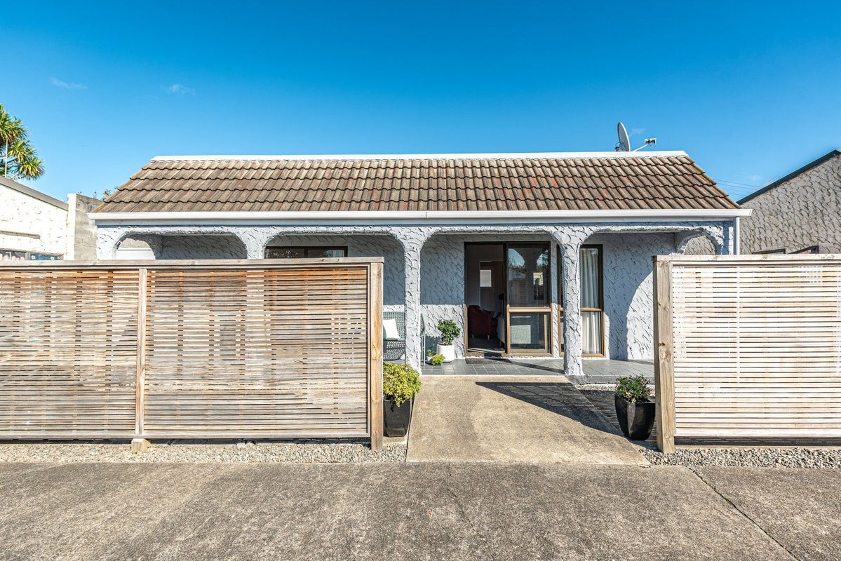 28C Talbot Street, Whanganui East, Whanganui - Carousel 1