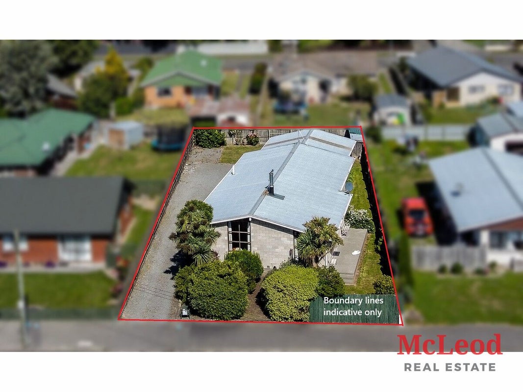 24 Brucefield Avenue, Netherby, Ashburton - Carousel 13
