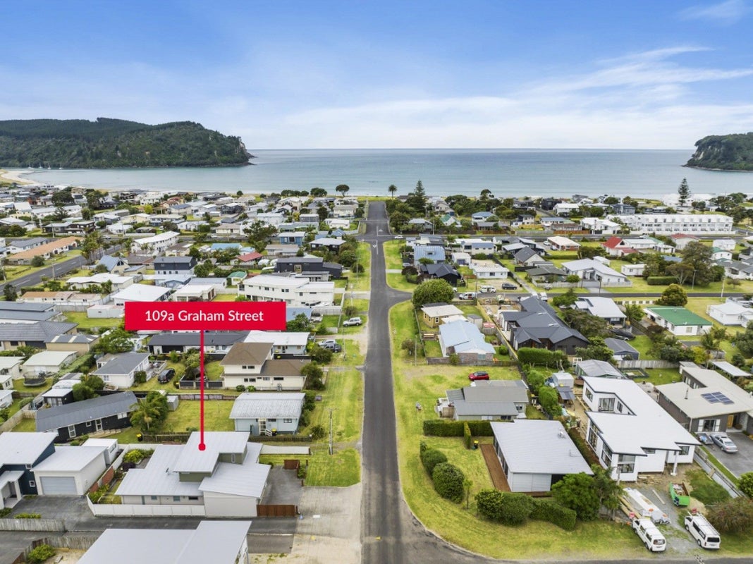 109A Graham Street, Whangamata - Carousel 2