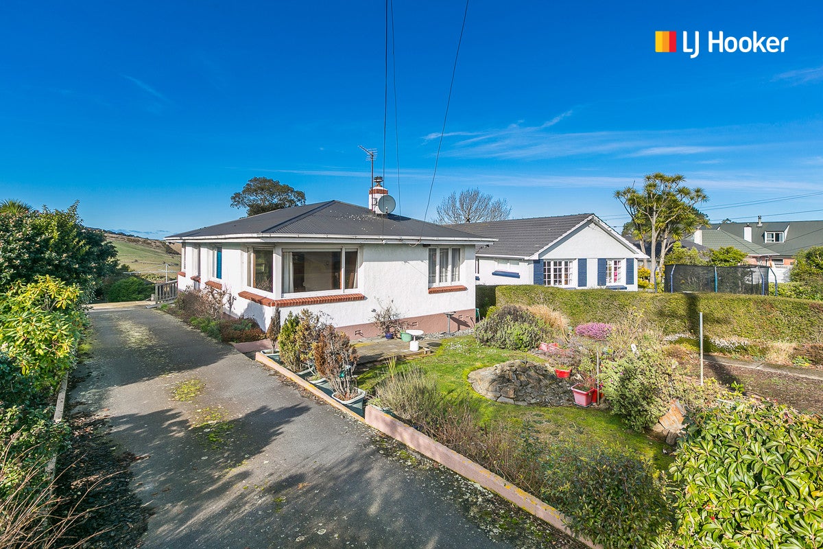 274 Highcliff Road, Shiel Hill, Dunedin - Carousel 1
