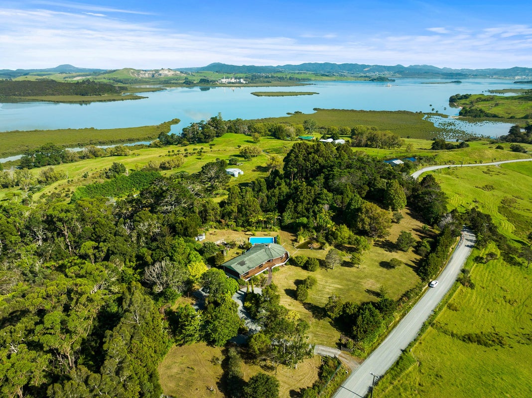 343 HEWLETT RD, MATA, WHANGAREI - Carousel 2