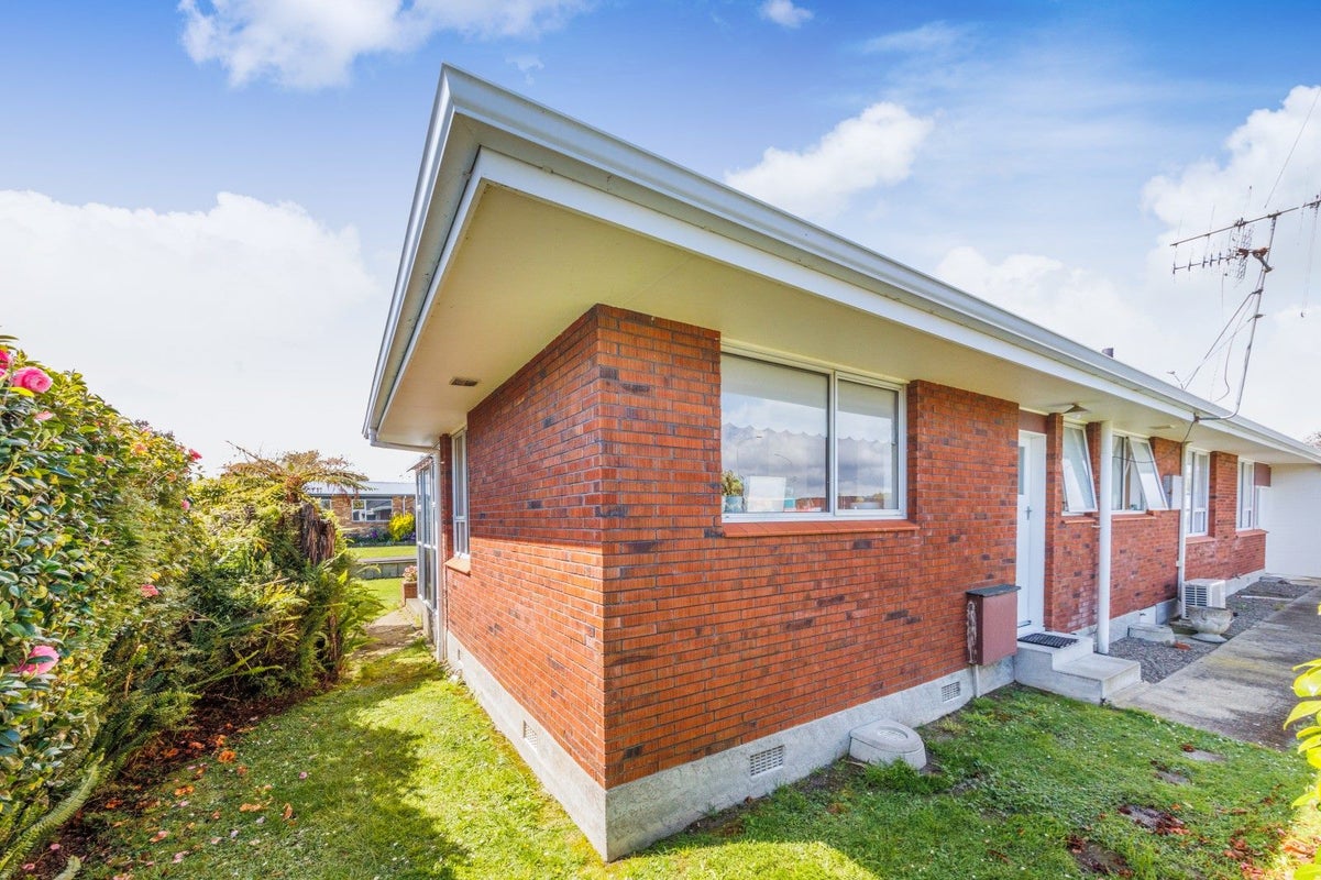 1A Panako Place, Awapuni, Palmerston North - Carousel 22