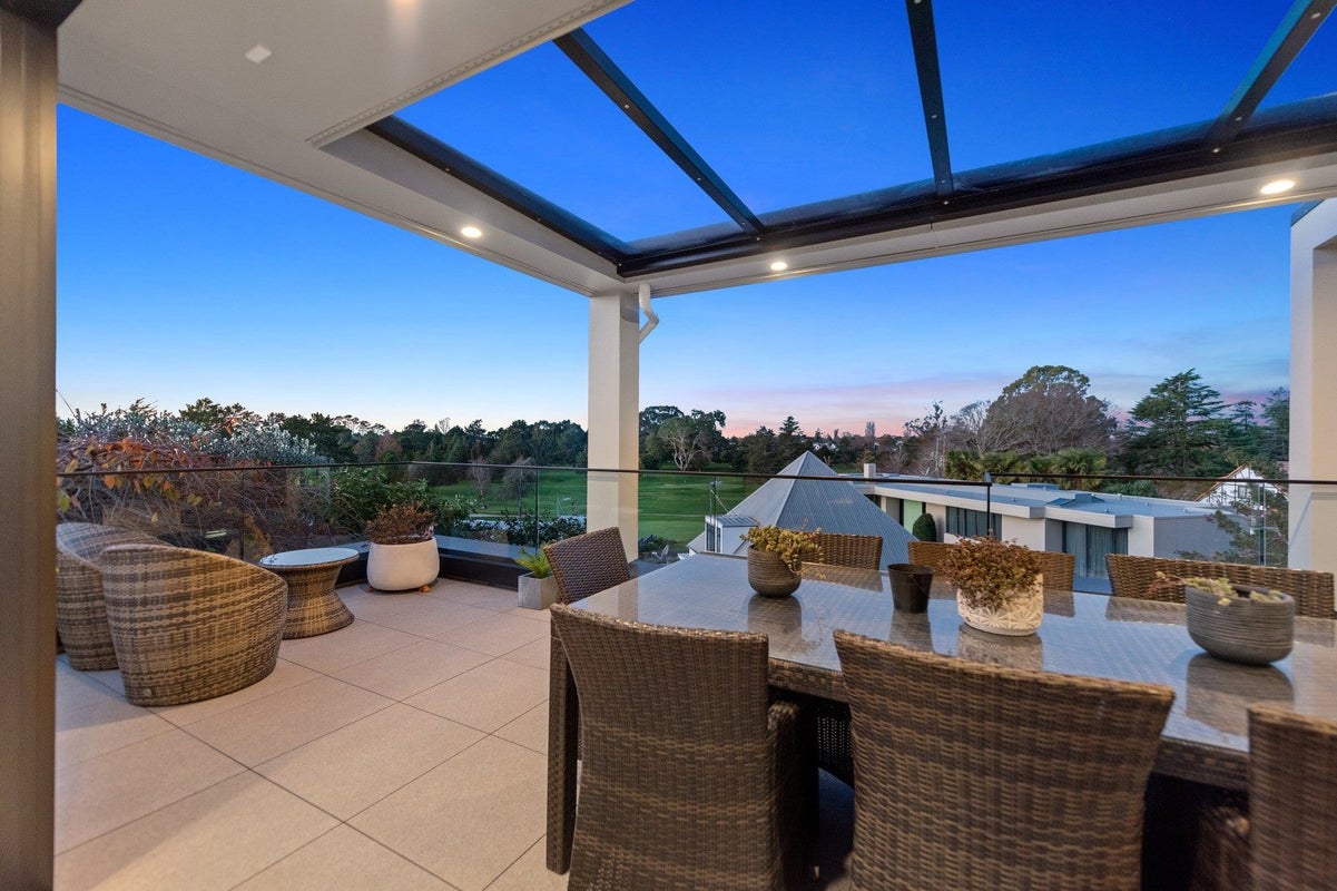 33B St Andrews Terrace, St Andrews, Hamilton - Carousel 1