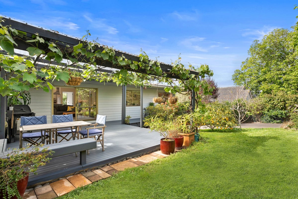 143A Paihia Road, One Tree Hill, Auckland - Carousel 1