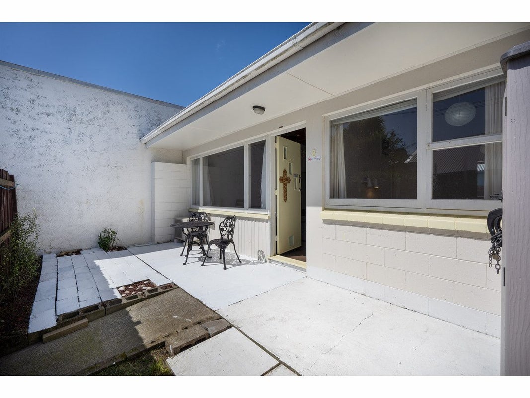 8/71 Estuary Road, New Brighton, Christchurch - Carousel 1