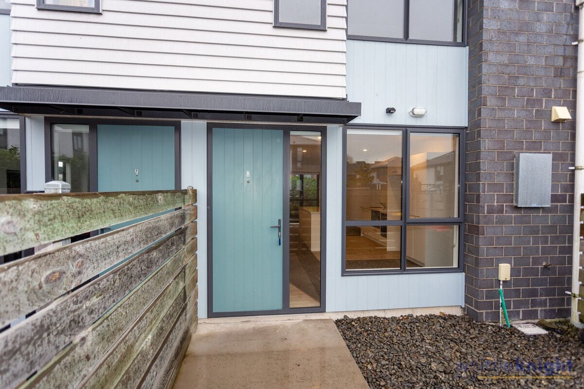 8/14 Buffon Street, Waltham, Christchurch - Carousel 14