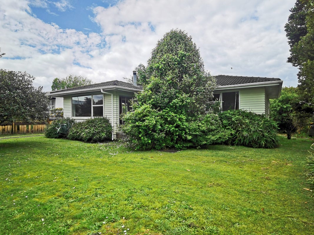 60 Tatariki Street, Rosehill, Papakura - Carousel 1