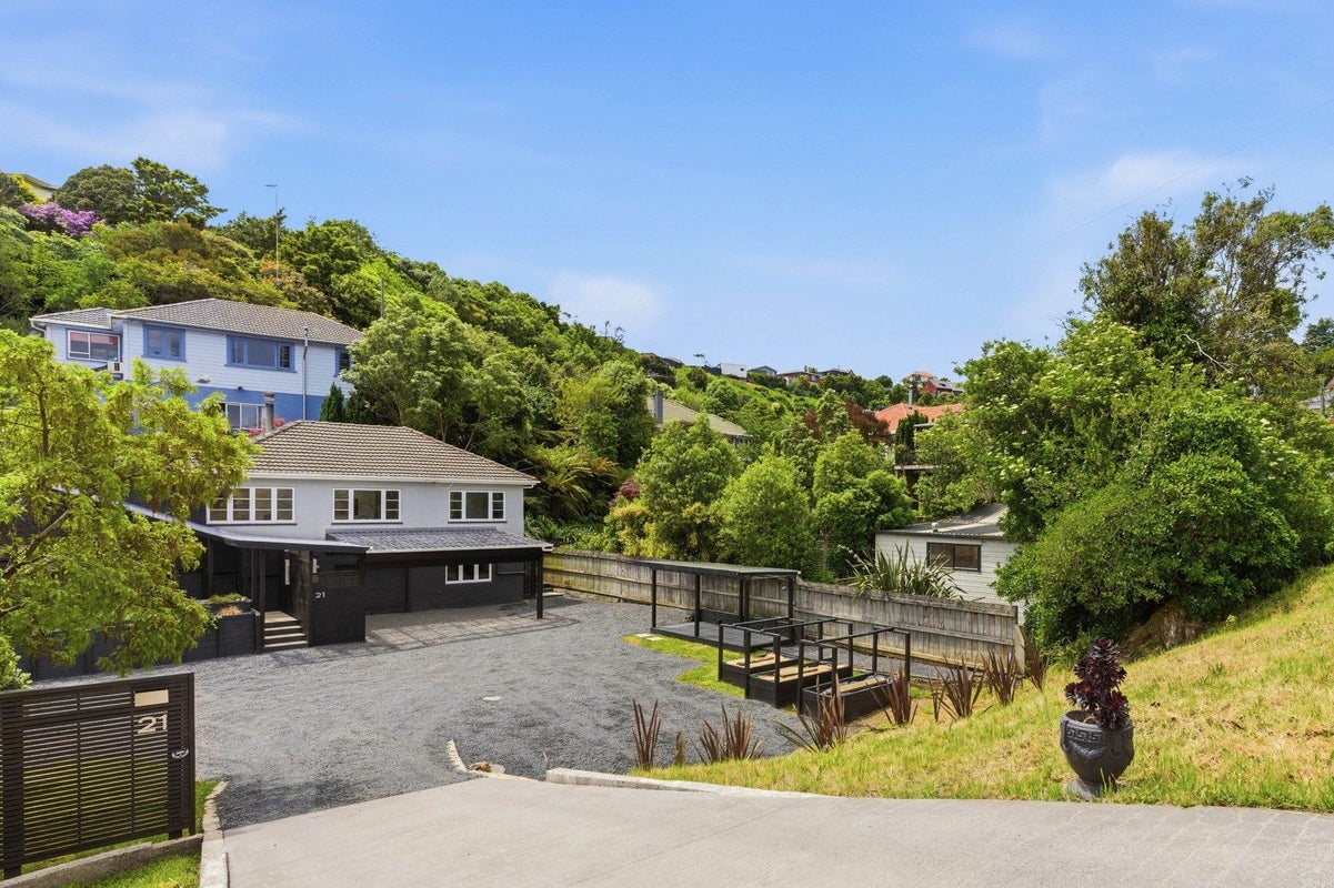 21 Sunbury Street, Andersons Bay, Dunedin - Carousel 2
