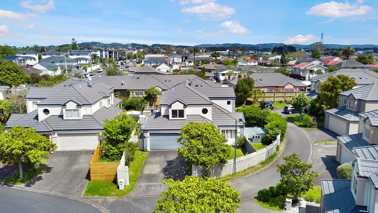 2 Ochre Place, Blockhouse Bay, Auckland - Carousel 2