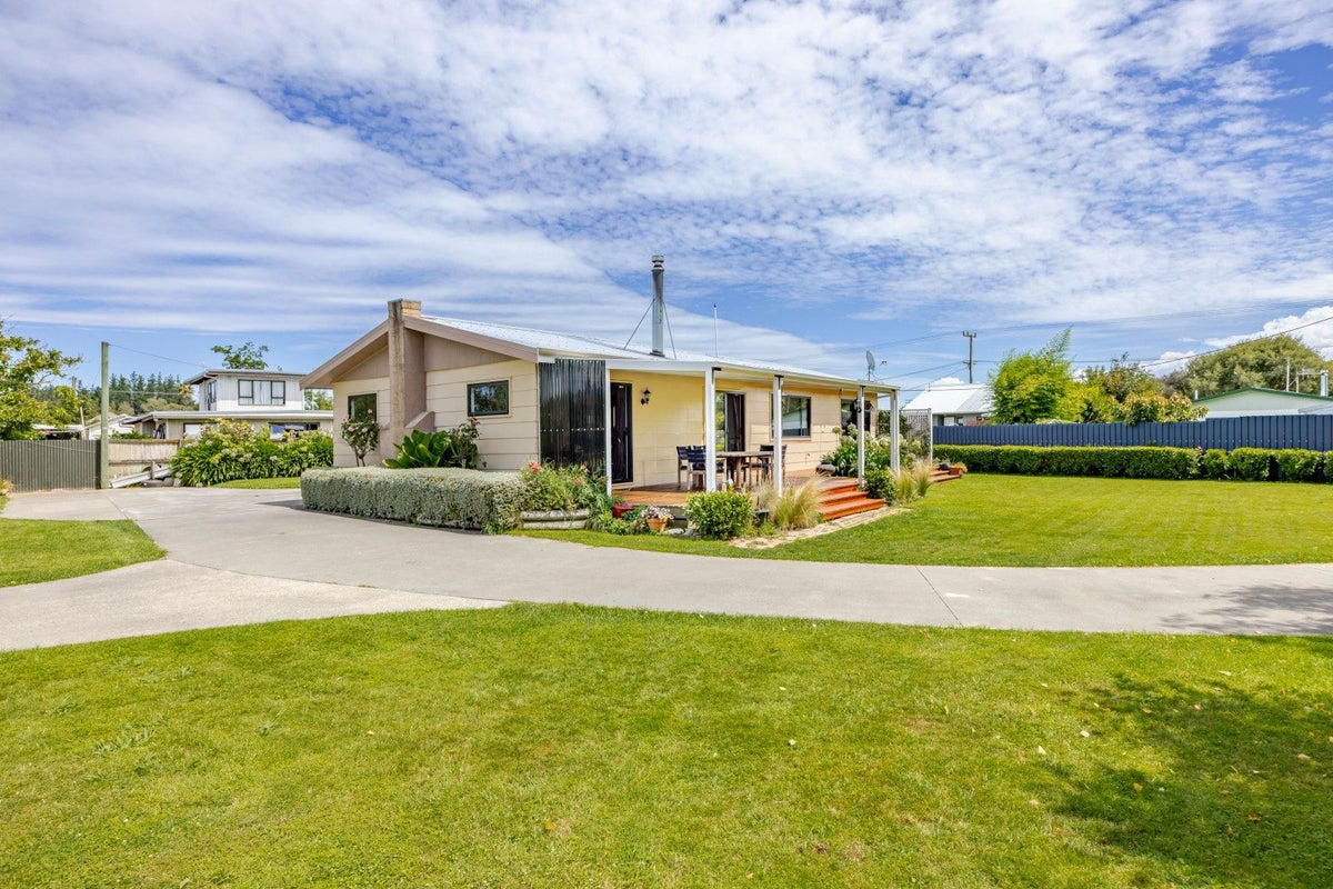 34 Guy Street, Waipawa, Waipawa - Carousel 2
