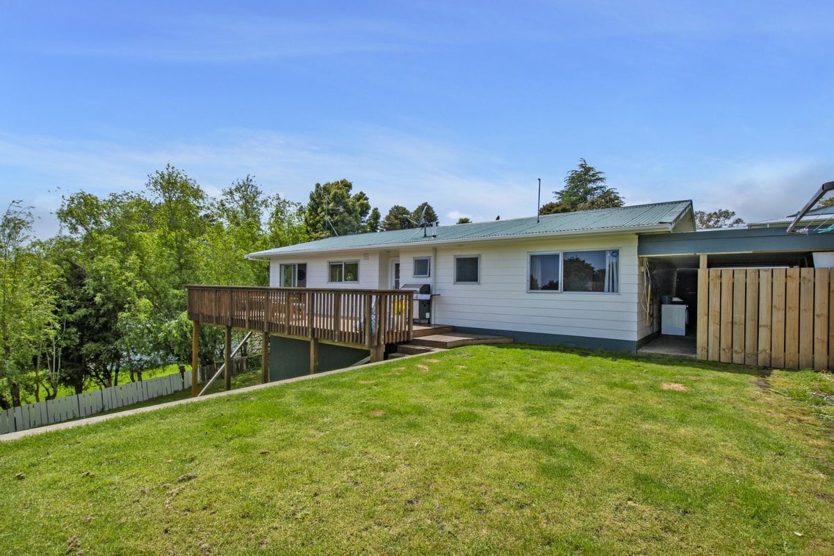 48A Nottingham Road, Onerahi, Whangarei - Carousel 1