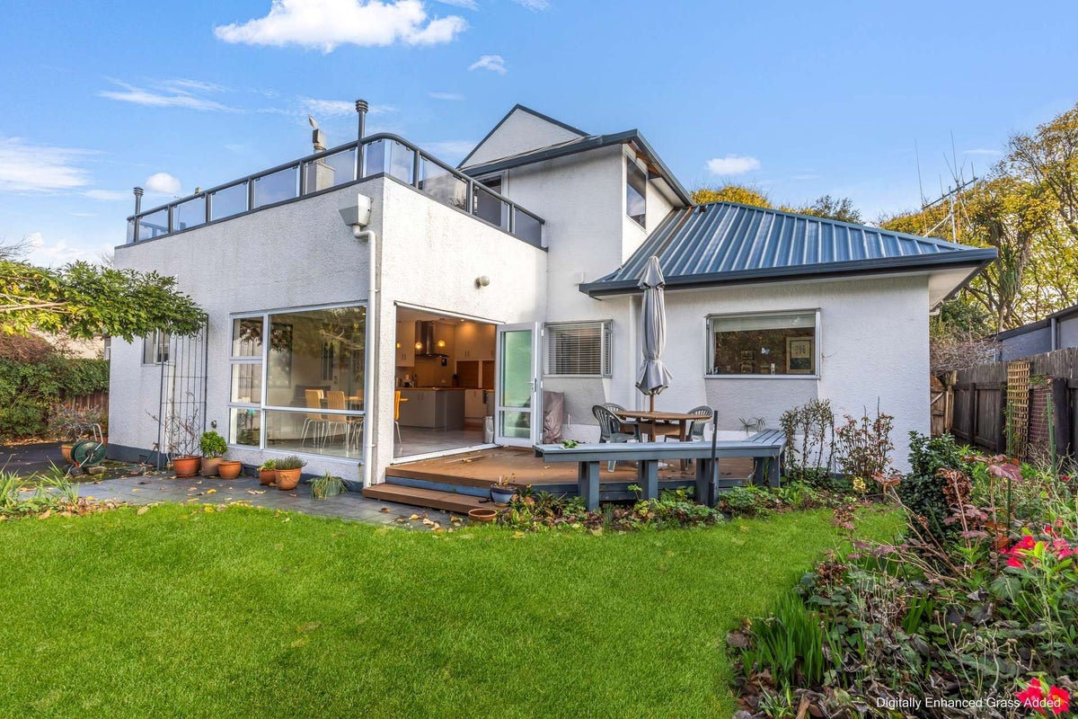 6 Awatea Terrace, Hokowhitu, Palmerston North - Carousel 2