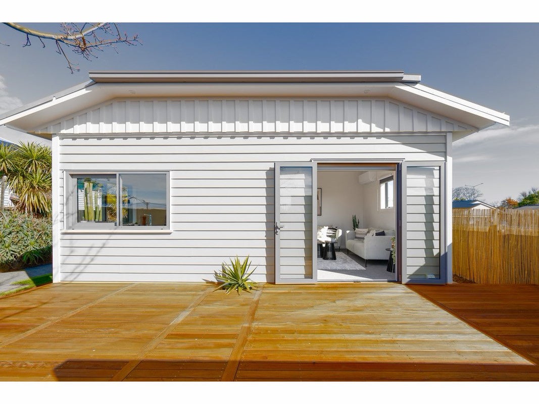 2/71 Pages Road, Linwood, Christchurch - Carousel 2