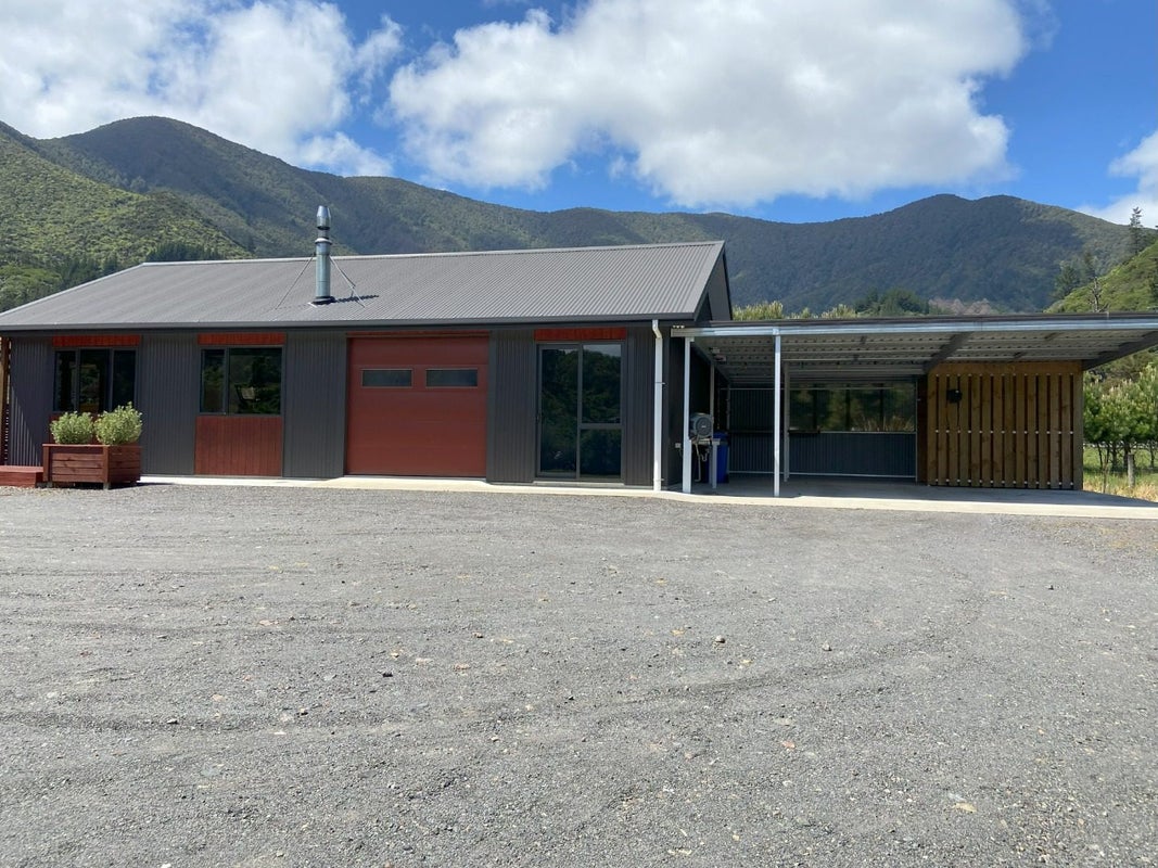 120 Boons Valley Road, Waikawa, Picton - Carousel 2