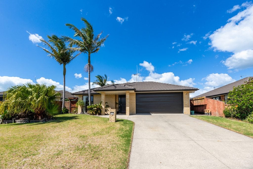 12 Atlantic Close, Papamoa Beach, Papamoa - Carousel 21