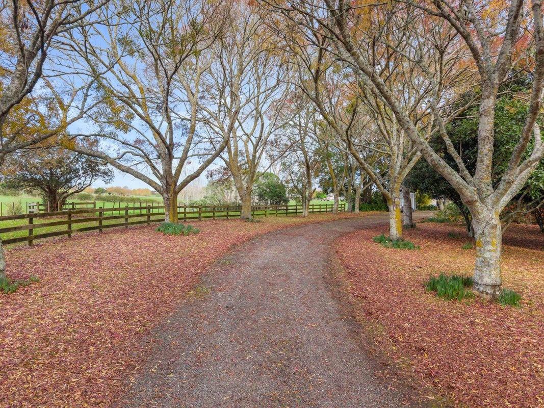 18 Clark Road, Pahurehure, Papakura - Carousel 2