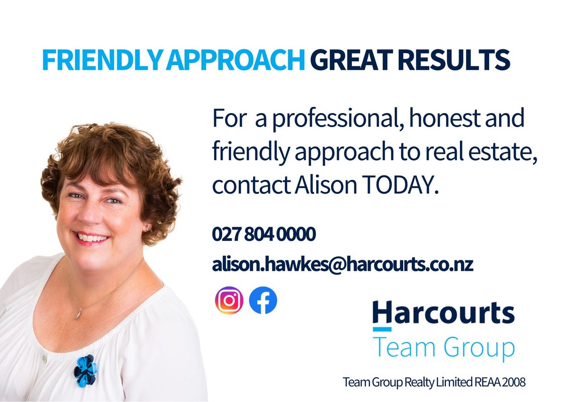 7 Luff Place, Whitby, Porirua - Carousel 31