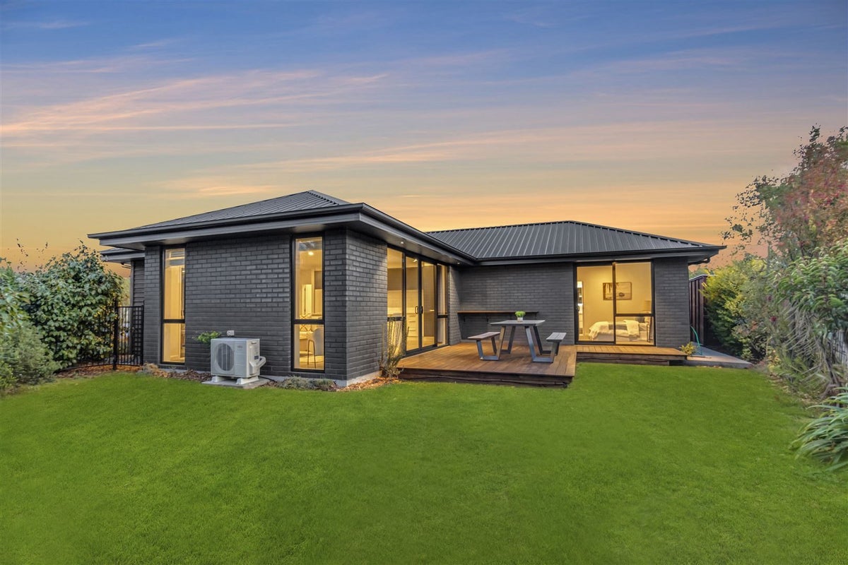 20A Kaiwara Street, Hoon Hay, Christchurch - Carousel 1