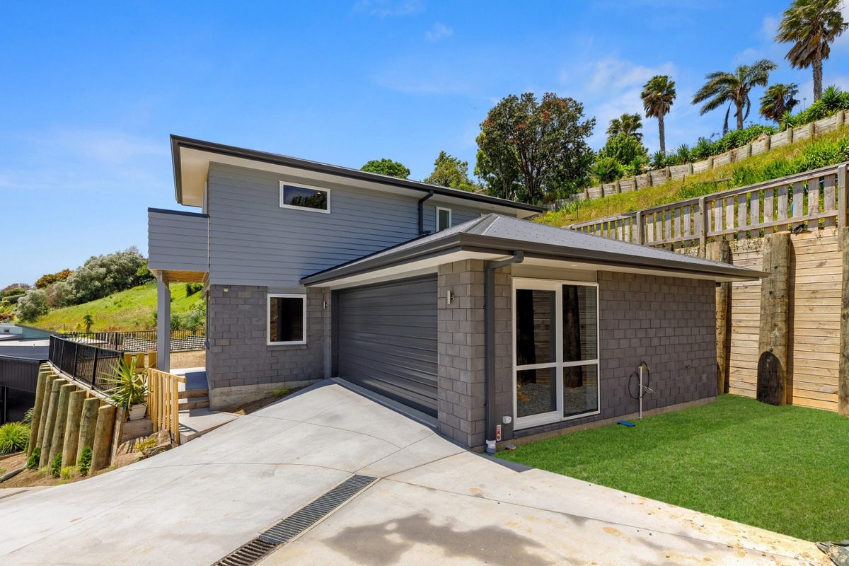 180 Castlewold Drive, Bethlehem, Tauranga - Carousel 9